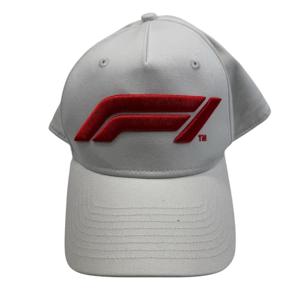 Official Formula 1 Baseball Cap Men's Size OS White Cotton Racing FW Large Logo
